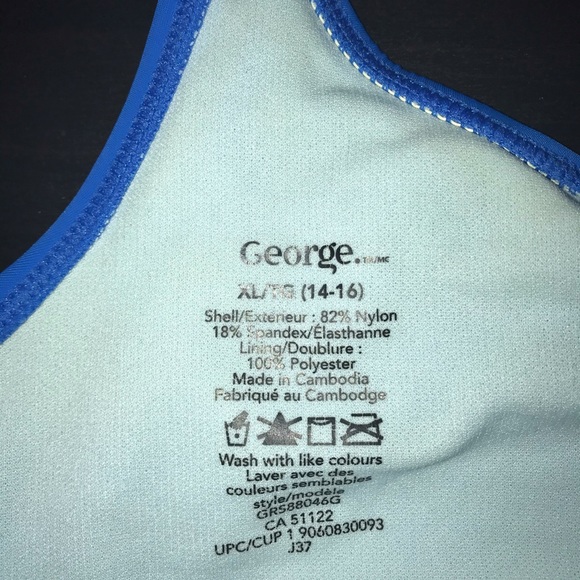 Bikini - Picture 6 of 6